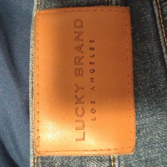 Jeans - Picture 2 of 4